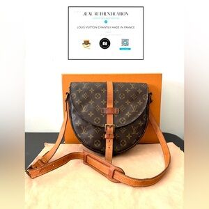Authentic Louis Vuitton Chantily Crossbody Bag Made in France 890RV1